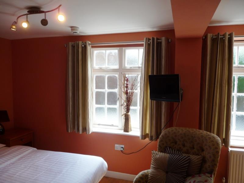 The George Hotel Henfield Exterior photo